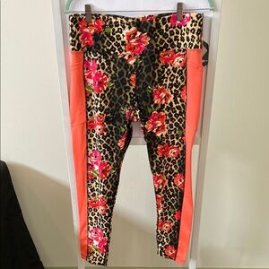 NWT LuLaRoe Orange Floral Print Leggings
